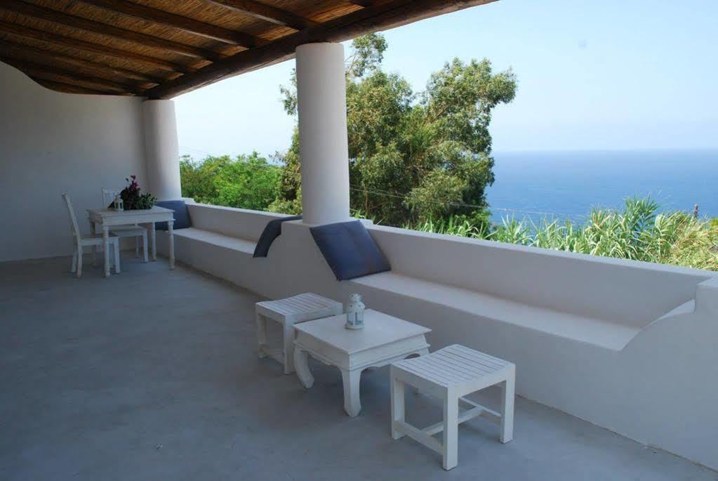 Salinarelais Rooms&Suite Malfa  Exterior photo